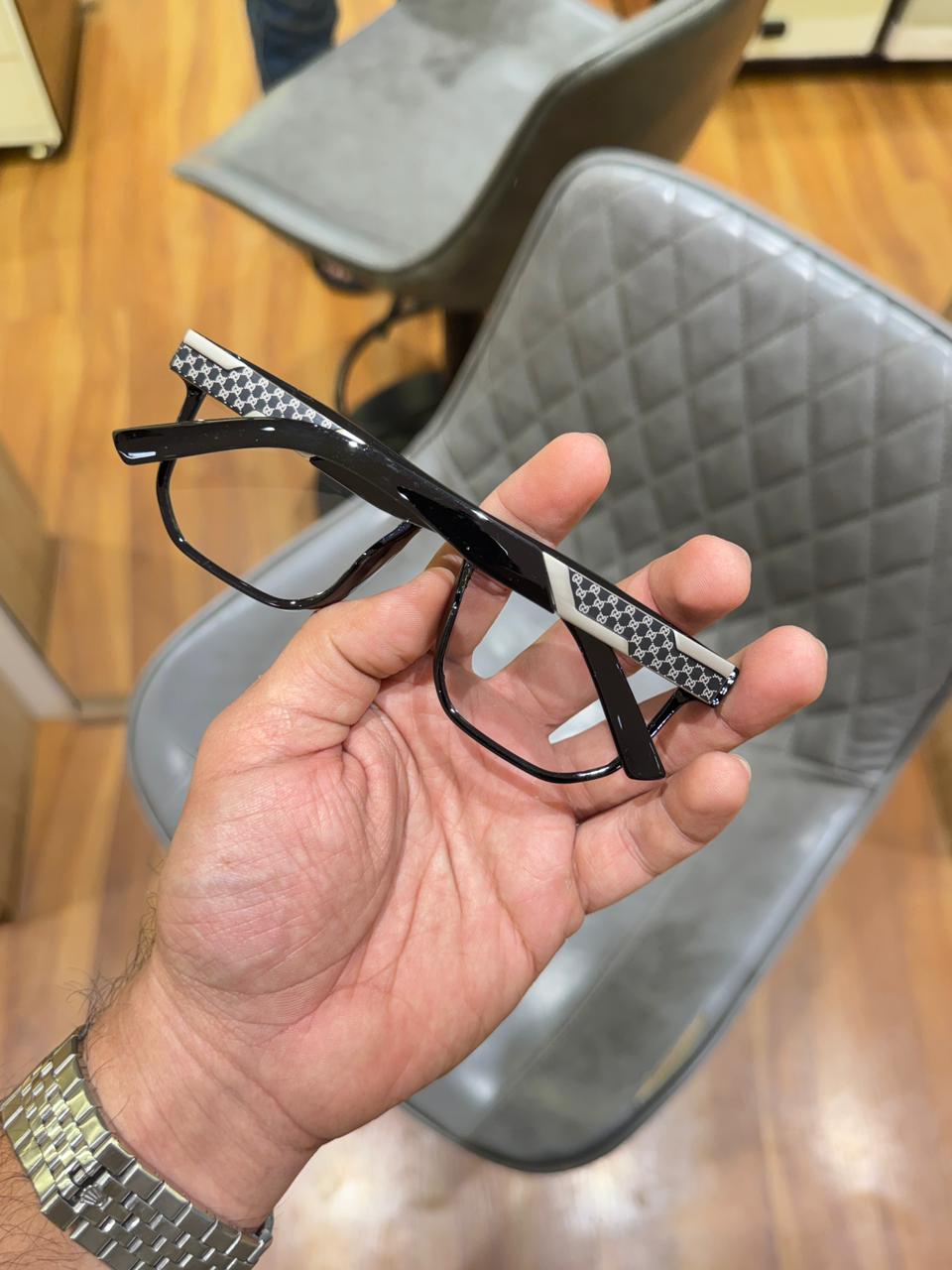 gucci 1669 black plano