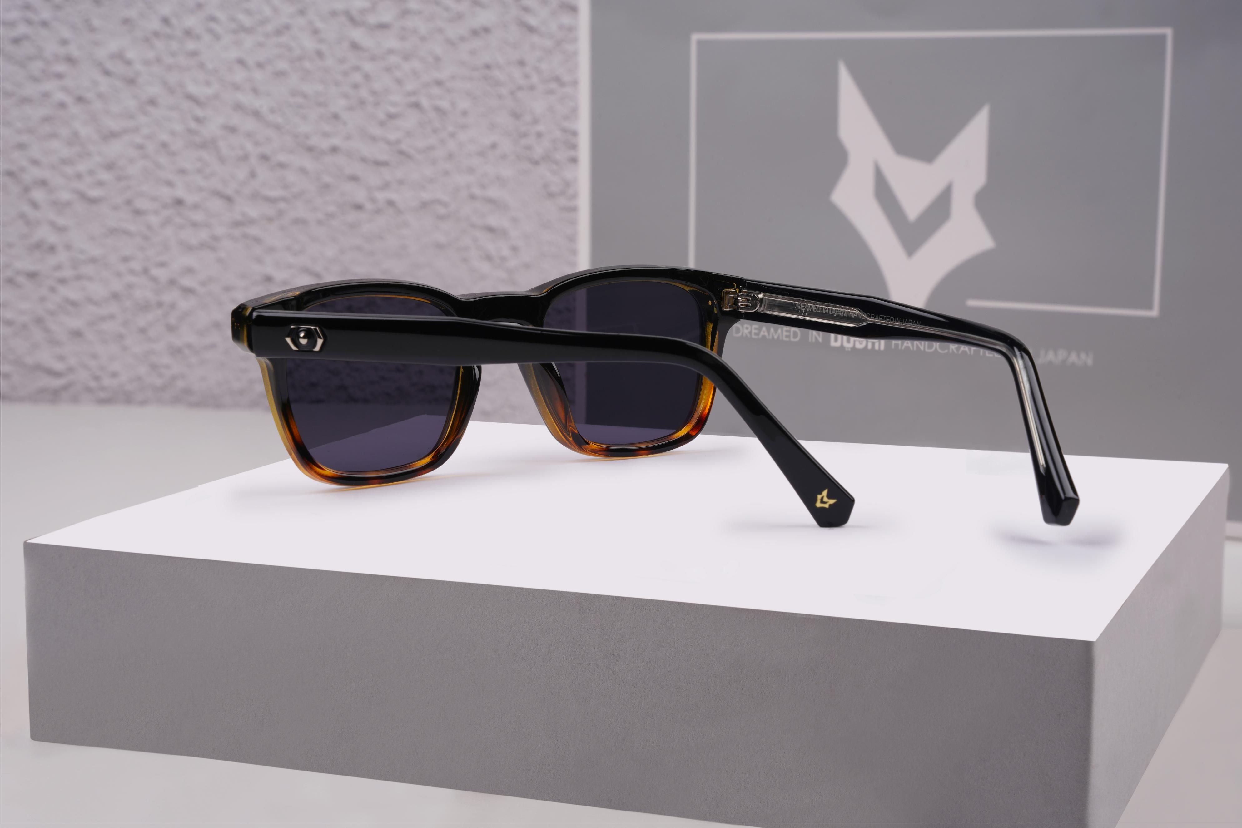 Brooklyn Bee-3206 C3 UV-400 Sunglasses