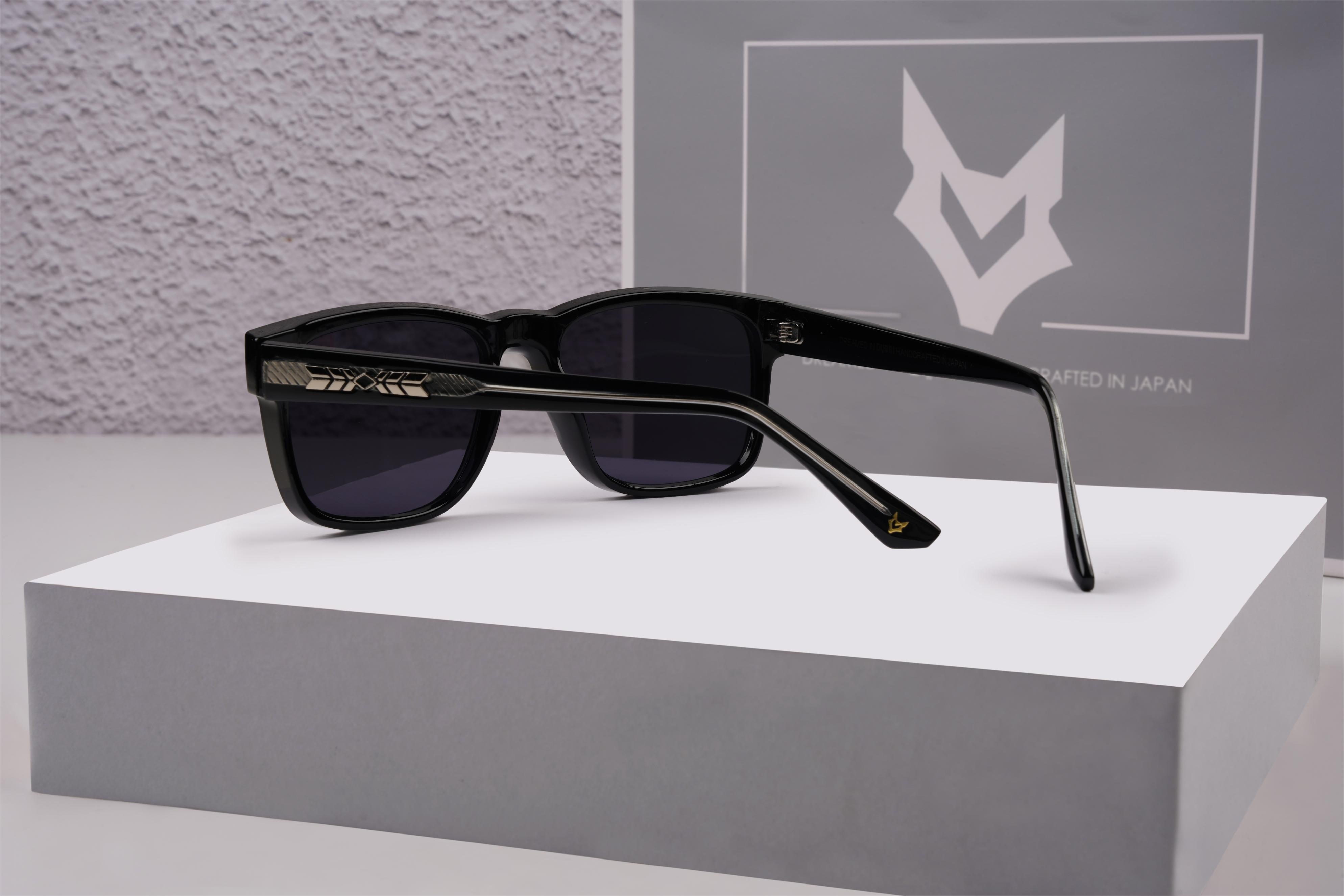 Merrit Bee-3207 C1 UV-400 Sunglasses