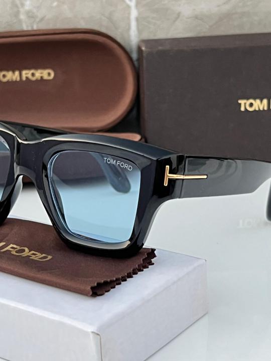 Tomford_4184_black_blue