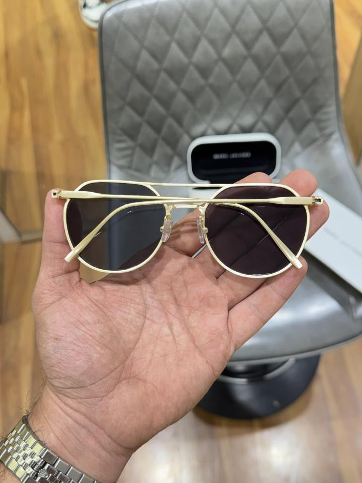 Marc_jacobs_metal_gold_black