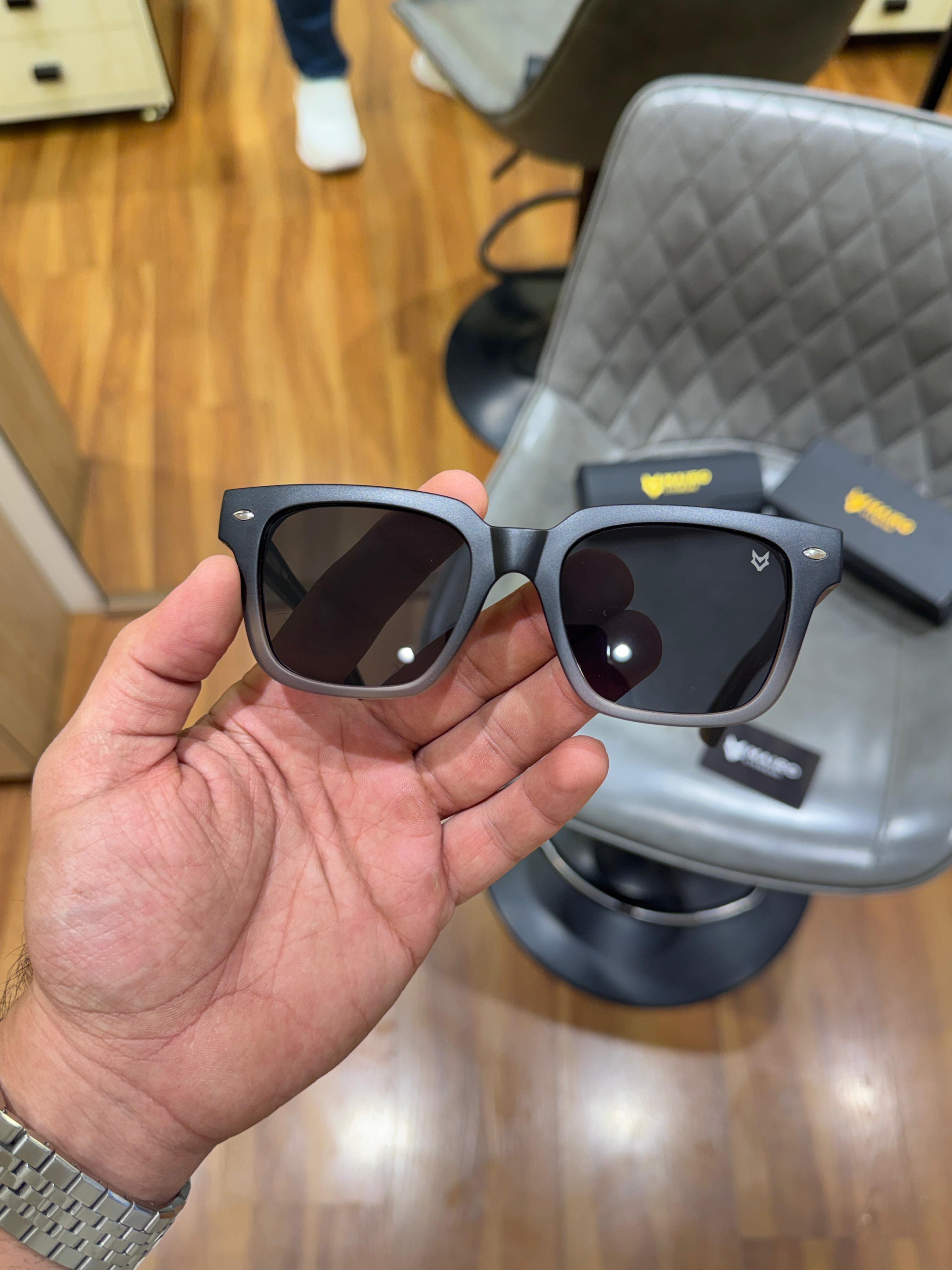 Mairo 6810 black grey