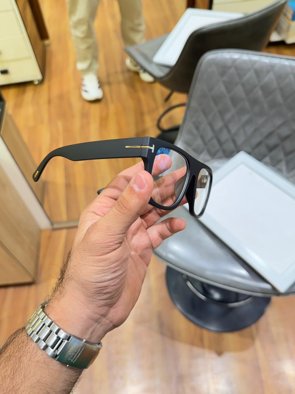 tomford 1922 black plano