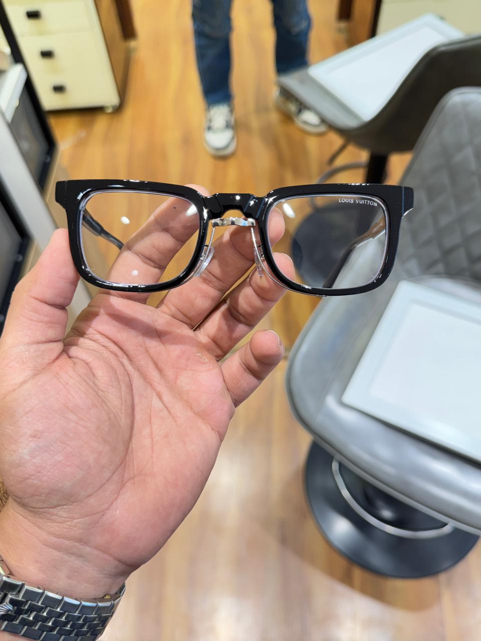 Louis vuitton 1008 black silver plano