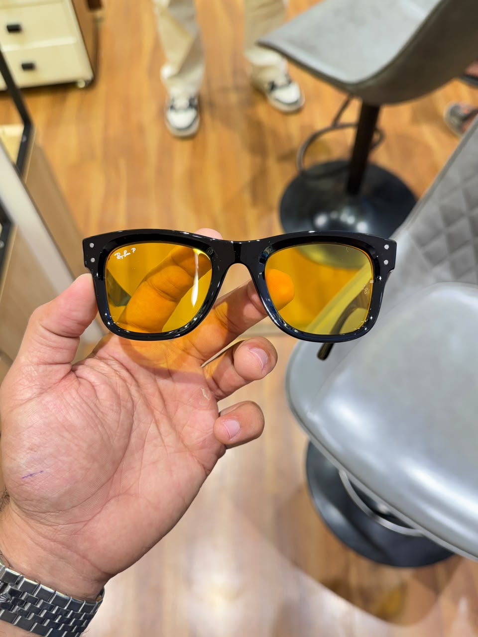 rayban 0502 black yellow