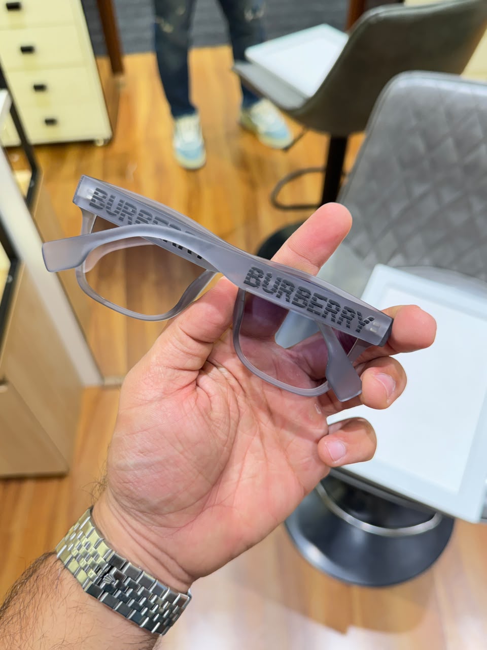 Burberry 4358 matt grey shaded