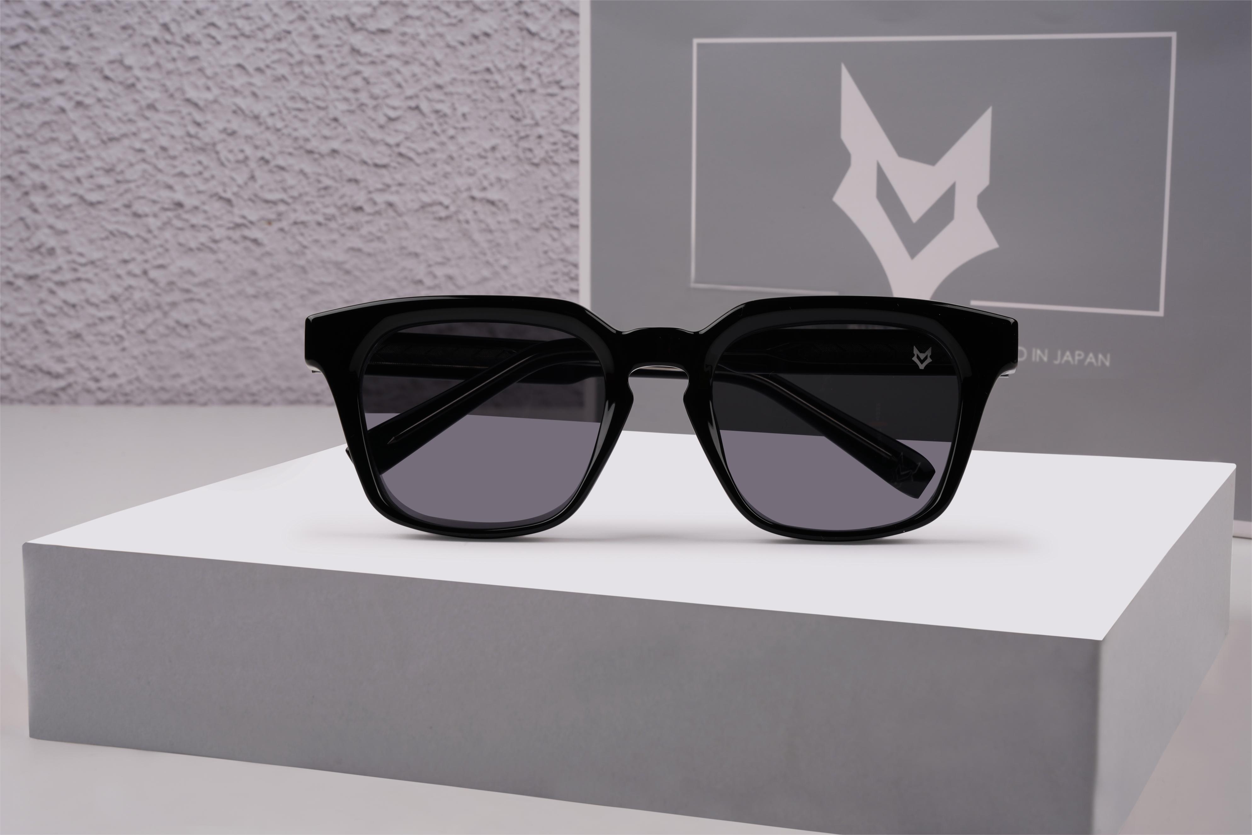 Maverick 6237 C1 UV-400 Sunglasses