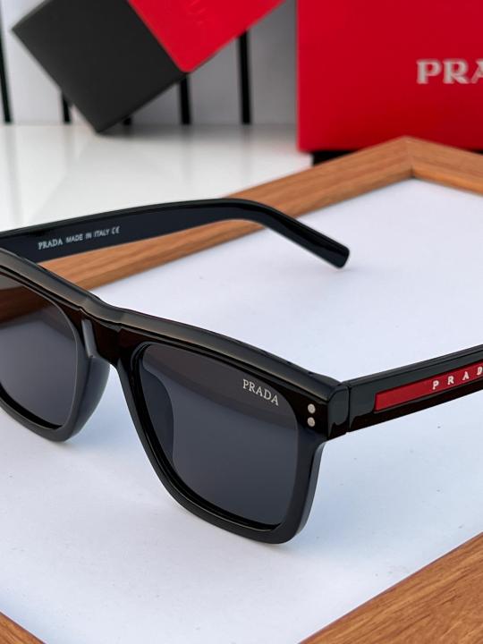 Prada_3835_black